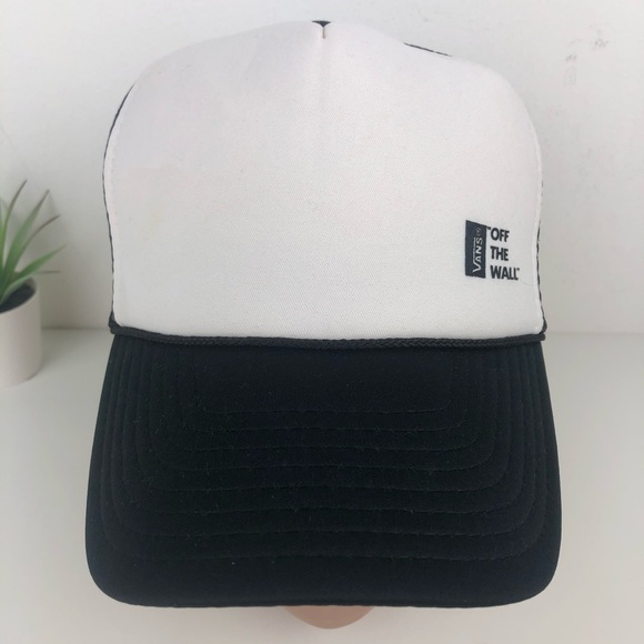 Vans Off The Wall Black & White Trucker Style Snap Back Baseball Cap - Picture 2 of 16